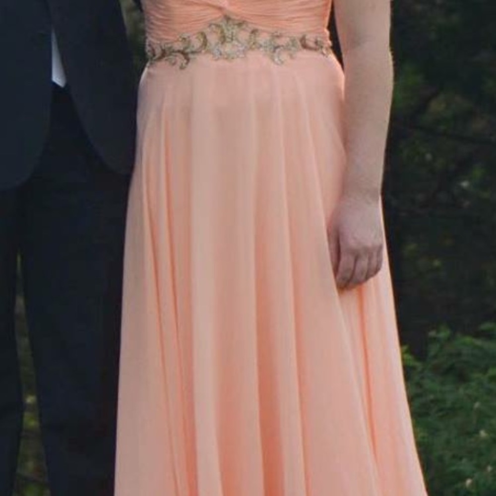Prom dress - Picture 2 of 3